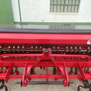 Sembradora marca Lamusa Modelo Europa 2000 3 metros