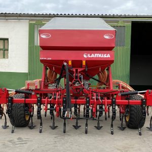 Sembradora neumática marca Lamusa 5 metros con preparador